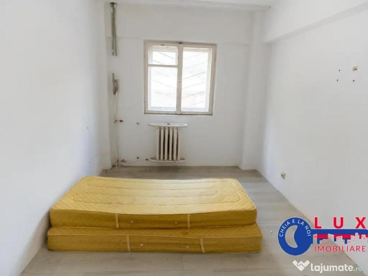 ID 8245 DE INCHIRIAT - Spa?iu comercial sau locativ - 9