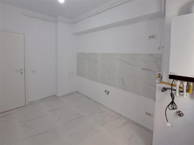 INTABULAT! Mutare imediata! Ap. o camera decomandat Central - 45mp - 2