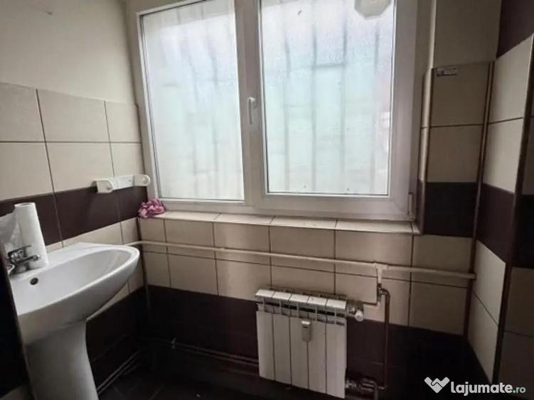 Zona Nerva Traian - Cotavian Goga 80 mp trafic intens - 7