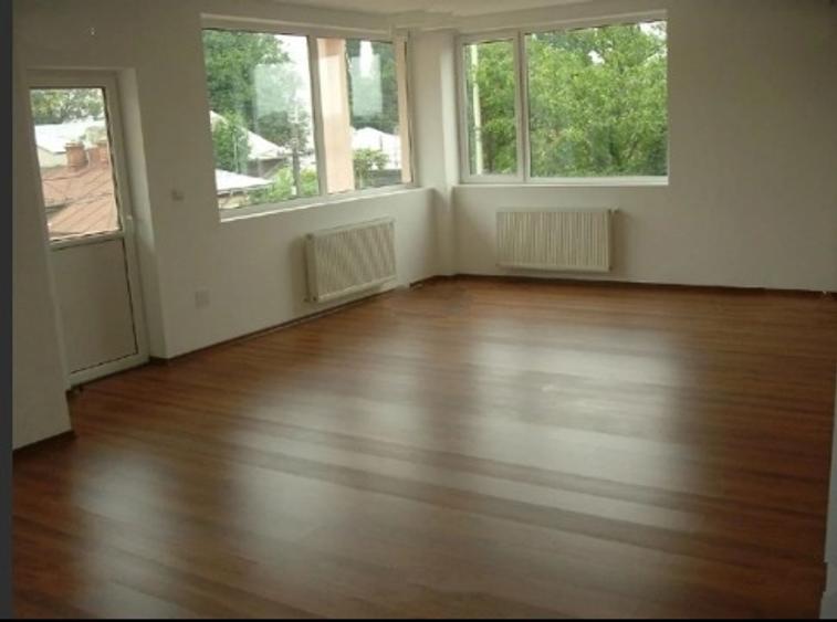 Rahova, Casa-Vila ,2005,, parter/2,Amenajata,6 bai,locuri parcare,centrala - 4