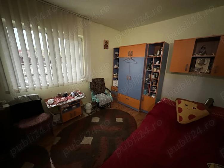 Casa + Anexe + Teren de vanzare in Dej - 10