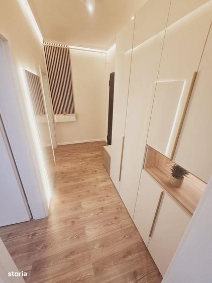 Apartament cu 2 camere, mobilat în Regie
