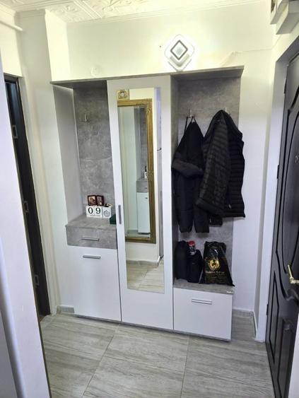 Apartament cu 2 camere semidecomandat în Exterior Vest