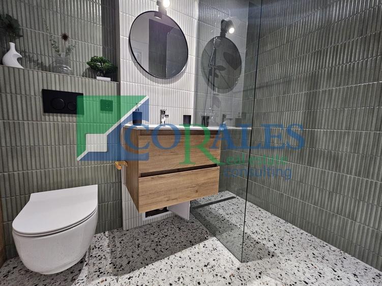 Apartament cu 2 camere decomandat, mobilat în Central