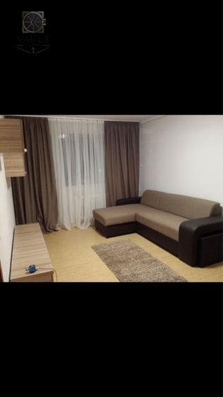 Apartament cu 2 camere semidecomandat, mobilat în Teiul Doamnei