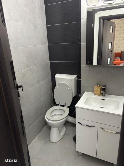 Garsonieră decomandată în Tineretului