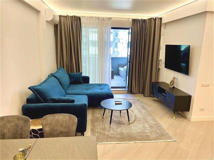 Apartament cu 3 camere decomandat, mobilat în Pipera