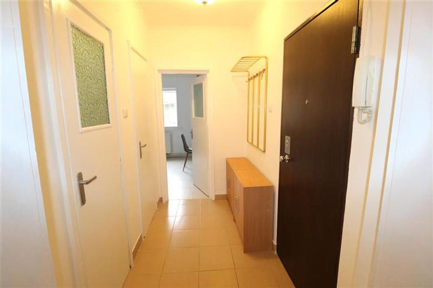 Apartament cu 2 camere decomandat în Ultracentral