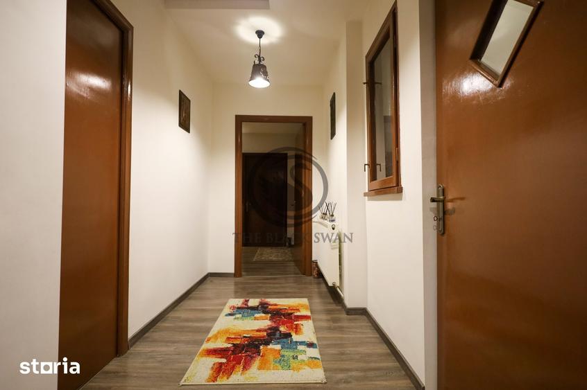 Casă cu 7 camere cu Teren 1436 Mp în Băneasa