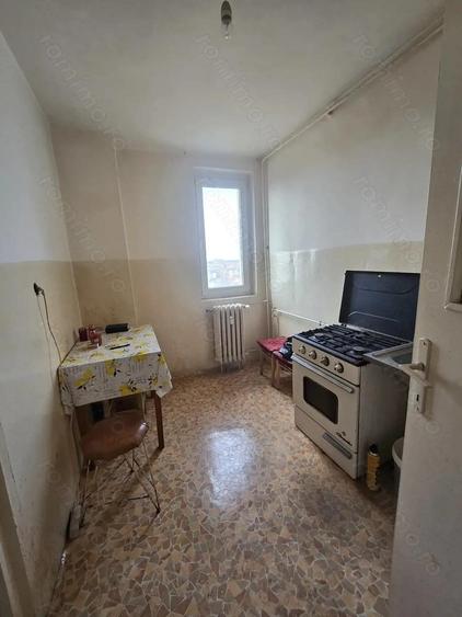 Calea Sagului- 2 camere decomandat- 54 mp - 9