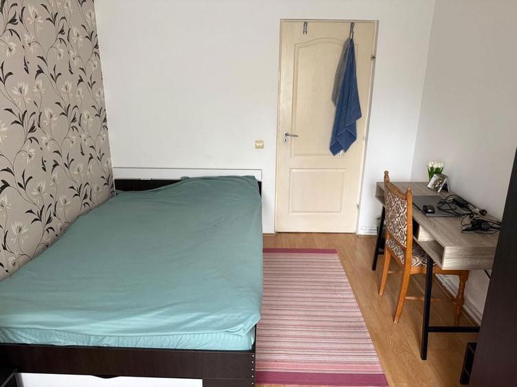 Inchiriez camera ap 4 camere Nicolina Lidl - prima statie - 7