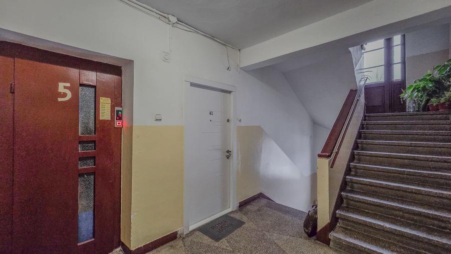 Garsonieră spațioasă de închiriat – Universitate | Str. Academiei - 12