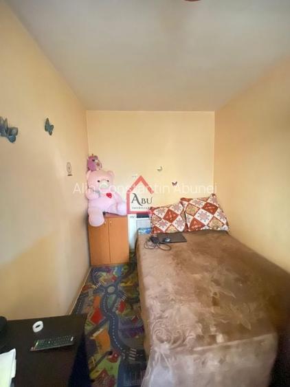 Apartament cu două camere, Podu Roș