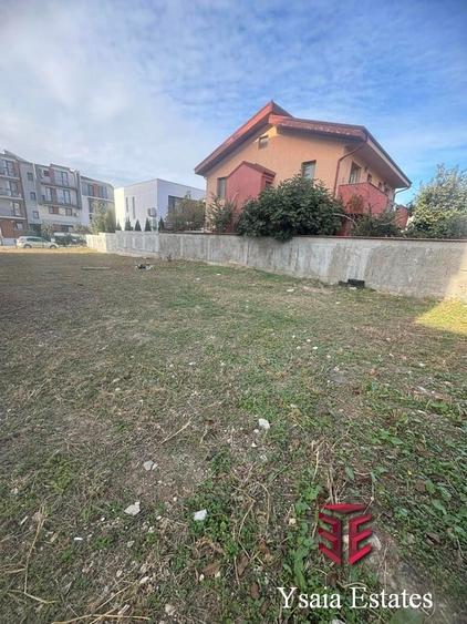 TEREN INTRAVILAN DE VANZARE -- COMPOZITORI - - 4