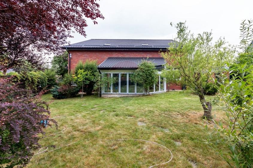 Vila 8 camere si 1.000 mp de teren in Corbeanca - 48