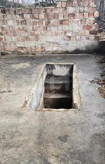 Spa?iu Service Auto | Acces DN71 | 380V | Drive-In | Parcare Ampla Targovi?te - 4