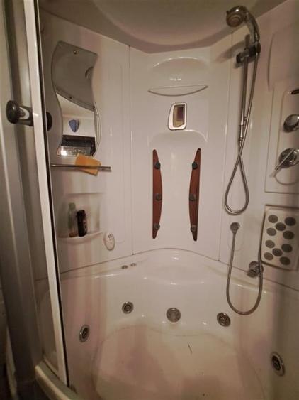 RECO Apartament cu 3 camere, decomandat, etaj1 in Balc - 8