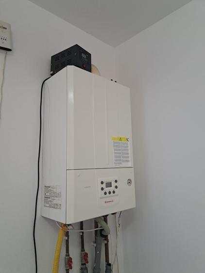 Casă cu 3 camere decomandat în Ariceștii Rahtivani