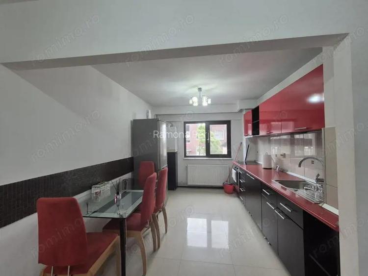 Apartament 3 camere Centru - zona Universitatii Pitesti, etaj 1 Apartament 3 camere Centru - zona Universitatii Pitesti, etaj 1