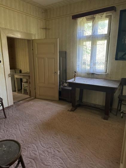 Casa cu istorie+teren 1600 mp Posesti Prahova - 1