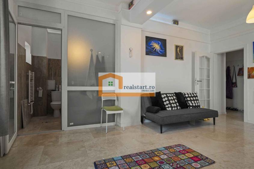 Pta Romana, Vedere spectaculoasa, Renovat total, inclusiv instalatii - 9