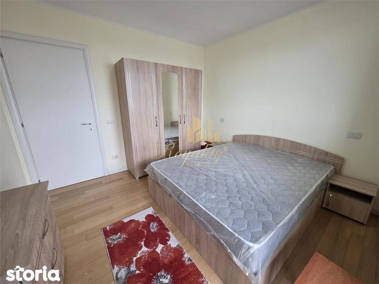 Apartament cu 3 camere nedecomandat, mobilat în Circumvalațiunii