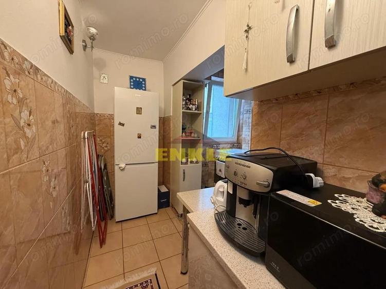 Vanzare garsoniera compartimentata in doua camere - 4