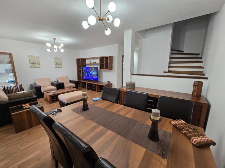 De vanzare Casa insiruita, zona Cetate – Piata. - 4