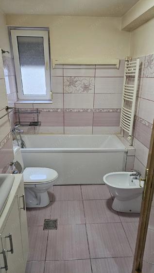 Apartament 2 camere, de vanzare - 3