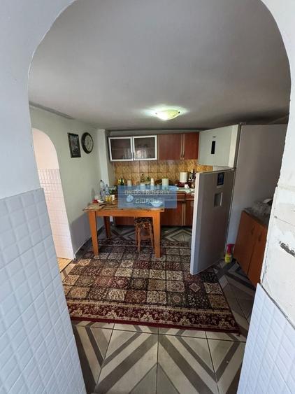 De Vânzare - Casă, Strada Griviței - 2