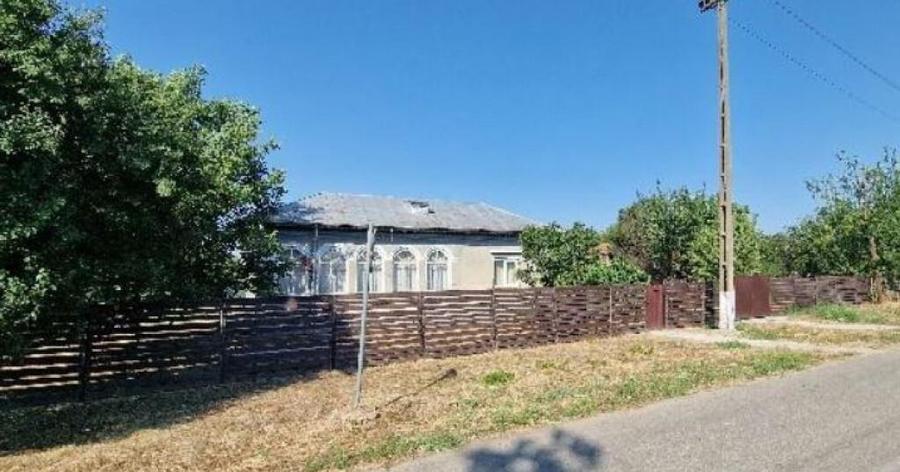 Cota de 3/6 din casa situata in comuna Curcani, Jud Calarasi - 4