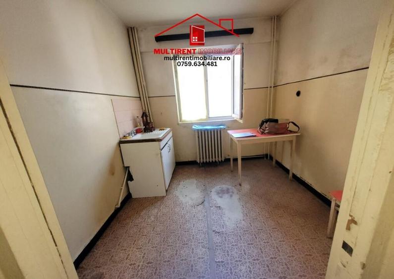 Vanzare apartament 2 camere cartier Vest-parter ! - 7