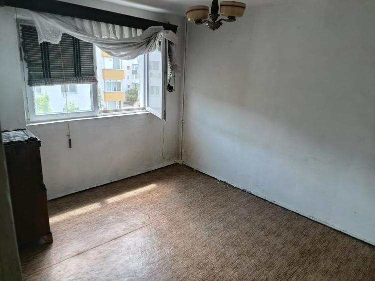 Titu, județul Dâmbovița - de vânzare apartament 3 camere, bine pozitionat! - 12