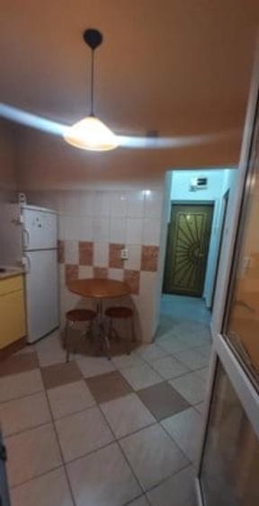 Garsoniera decomandata, balcon, boiler, zona Dorobanti - 3