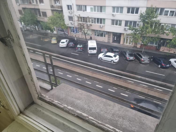 Apartament 4 camere, 91mp, Gara de Nord, 1 minut de metrou,ideal pentru renovare - 15