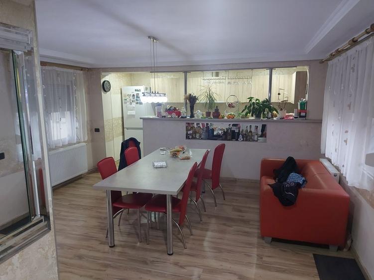 Vand casa in Alunis - 5