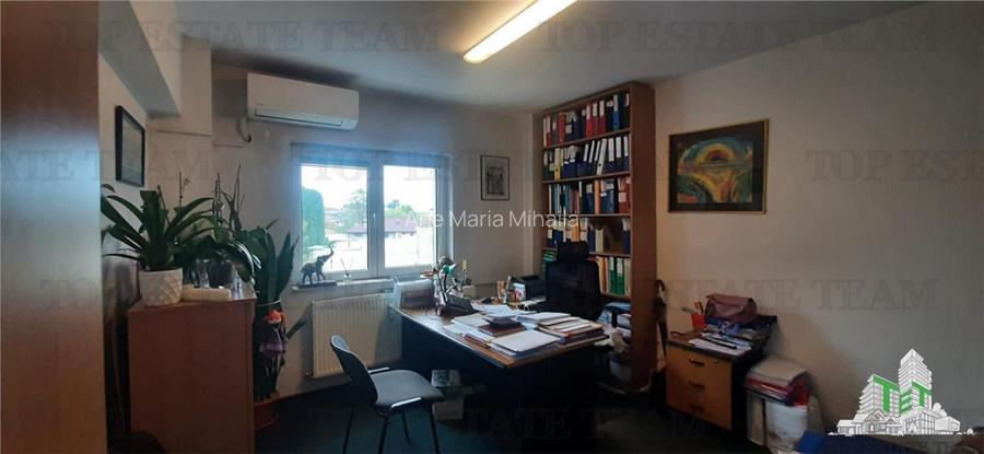 Apartament  4 camere Mosilor,  balcon, vedere  spate