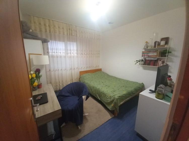 Vanzare apartament 2 camere - 4