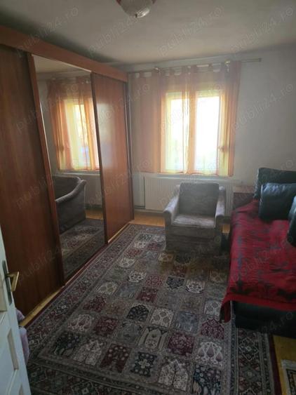 Casa 3 camere in sat Dragoesti comuna Racovita amenajata mobilata utilata pozitie excelenta - 15