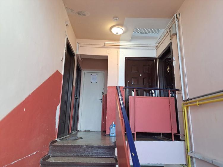 Particular: vand Apartament 2 camere semidecomandat in Municipiul Sacele, strada Episcop Popeea nr 29 , etaj 4/4,bloc izolat termic - 3