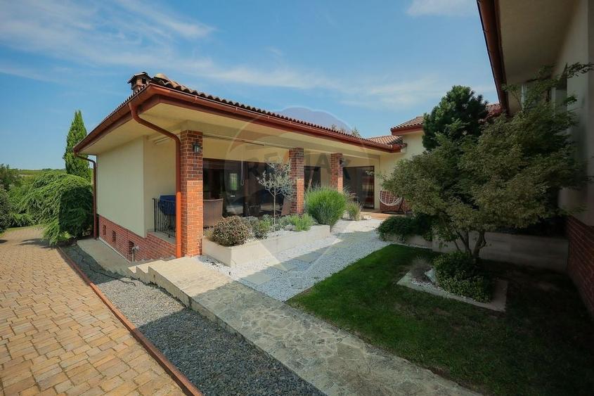 Vilă mediteraneană premium cu piscină, de vânzare, zona Dealuri Oradea - 5
