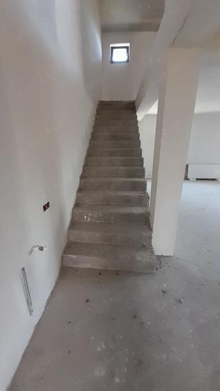 Proprietar, vand casa tip duplex, zona excelenta - 5