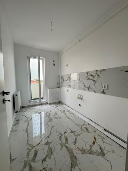 VANZARE GARSONIERA 33 MP-BALCON- BUCATARIE INCHISA-COMISION 0% TVA INCLUS - 1