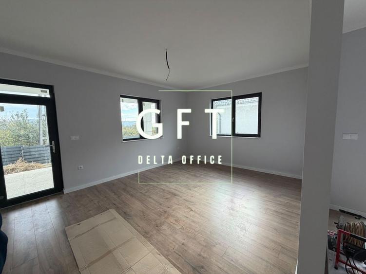 Casă cu 4 camere cu Teren 470 Mp în Nord