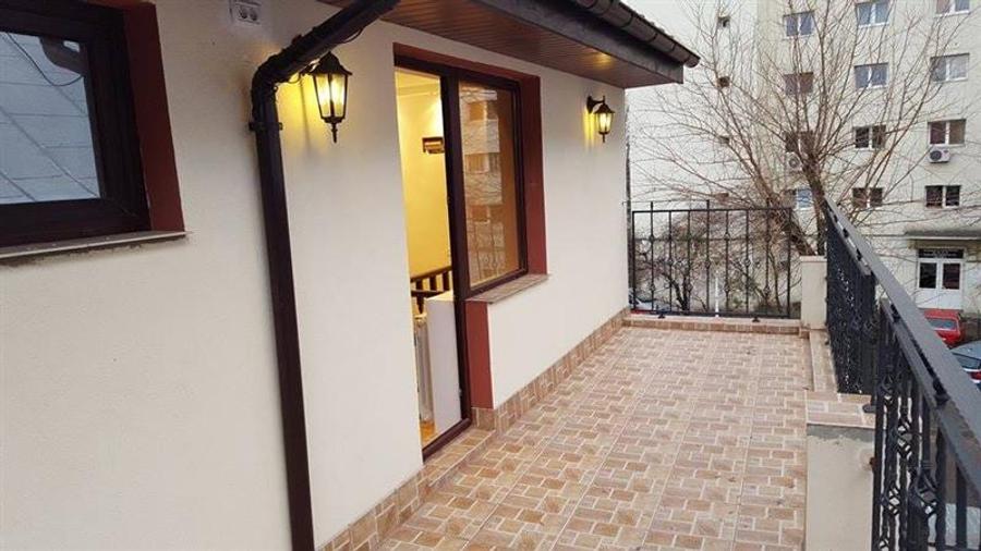 Vila 4 camere, P+1E+2R, zona Banu Manta - 12