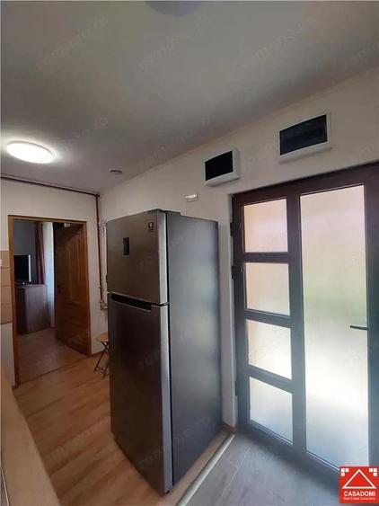 Apartament la casa, renovat, zona Politie - 5