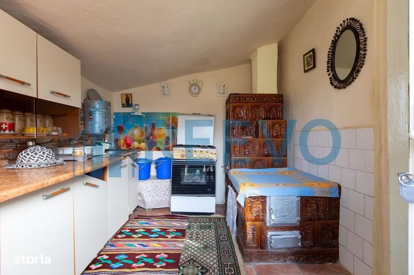 Casă cu 4 camere în Băcioiu