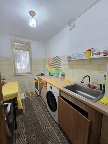 2 camere etaj 2 la 10 min de Metrou Aparatorii Patriei - 13