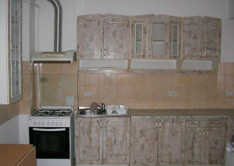 Apartament Cu 2 Camere Decomandate etaj 1 - Zona Nordic George Enescu - 2