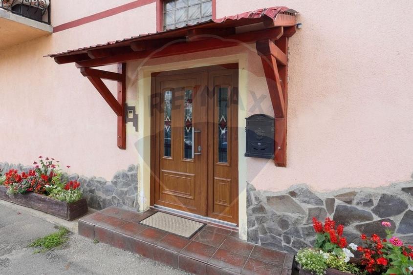 Vila de inchiriat în Zarnesti – locuinta, afacere sau ambele - 8